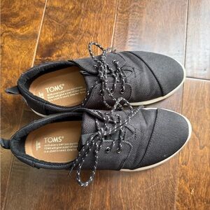 TOMS Black Women's Sneakers